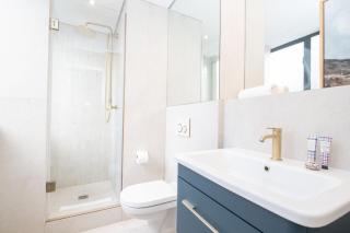 Zeeland Pier 1001 - 2 Bedroom Lux Penthouse with Mountain Views - 3