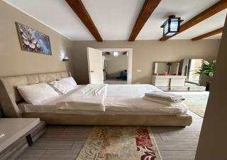 Cozy Apartment 1 Broom at Bali F11 - 2