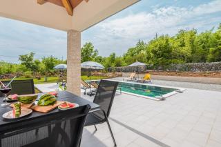 Villa Fortuna - Private Pool and Garden Retreat - Labin - 4
