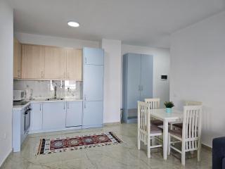 Blue Coast Apartments in Saranda - 8