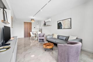 Latitudes 1 Bedroom Apartment - 9