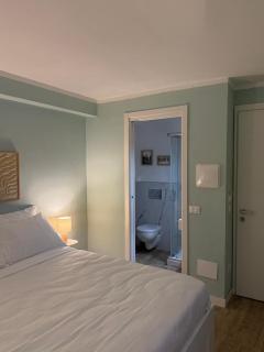 Superiore 33 room apartment - 1
