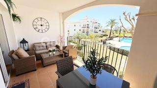 Stunning 2 Bedroom Apartment, AC, WIFI, Pool Views - 0