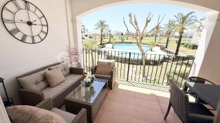 Stunning 2 Bedroom Apartment, AC, WIFI, Pool Views - 7