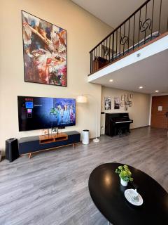 Luxury Duplex Apartment with the Bridge view - 8