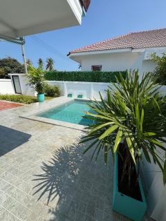 St Georges Park The Courtyard Villa 2bd - 7