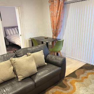 Affordable Saundersfoot Holidays - 8