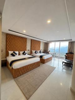 The Zinnia Castle- Dharamshala # Centrally Heated & Air Cooled # Premium Rooms # Lift # Bar # Terrace # Big Parking # Near market # Top Rated # Property of the year - 3