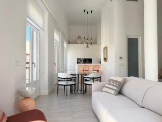 Luxury Penthouse with Private Terrace in Sevilla center - Seville - 0