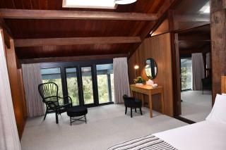 Diskin House Mt Pleasant Rd, Eltham - 4