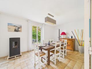 Maison pour 7 avec jardin, proche plage - 9