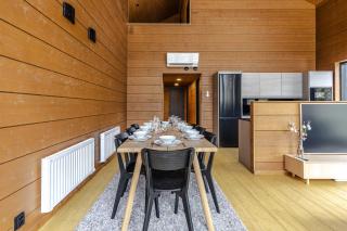 Newly Built Luxury Villa with Jacuzzi & Sauna - 2