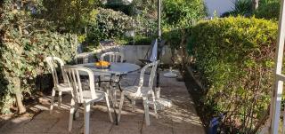 Nice studio with terrace near the sea - 3