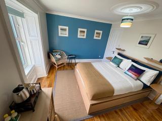Nook and Scranny - 1