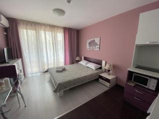 Admiral Plaza Premium Suites - 7