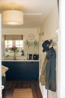 Blacksheep Cottage - 1