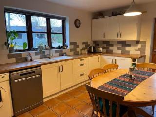 Beautiful four bedroom Peak District home - 5
