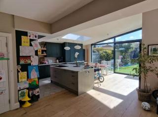 Centrally located just 5km from Stephens Green, Guinness Store House and Temple Bar ! - 6