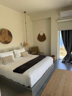 Iliades Luxury Boutique Suites - 8
