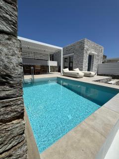Iliades Luxury Boutique Suites - 9