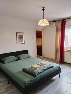 Belgrade Square 5 Apartment - 4