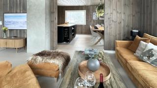 Newly renovated house close to everything - 4