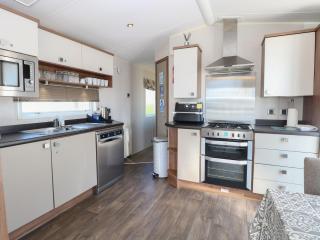 Hopton Holiday Village - Holiday Accommodation 632 - 4