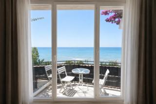 Villa Sarina Hotel & Riva Beach Club - 8