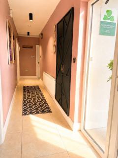 The Hillcrest, Luxury Accommodation in Castleblayney Town - 3