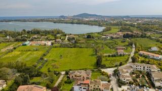 10' from the Sea, Apartment with Garden, WiFi & AC - 9