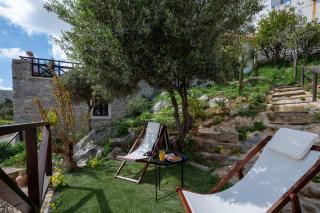 Altair Blue Villa - Private Jacuzzi and Views - 6