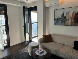 Skyline Escape - Your Central, Cozy & Luxury Home - 8