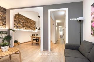 MyHouseSpain - Apartamento renovado en edificio clásico - 0