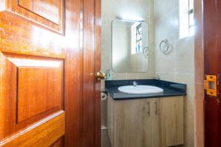 South b, Nairobi Cloud 13 Studio Apartment - 1