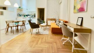 Retro Apartment - 2