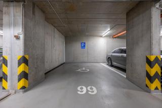 Prague Days - One Bedroom Apartment with Terrace, Netflix & Parking - 5
