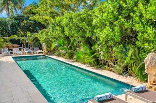 Las Olas Heated Pool Jacuzzi Alamanda Key RESIDENCES - 1