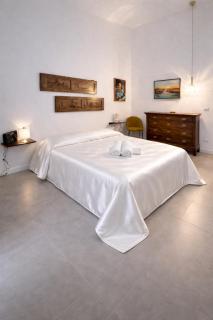 Ortigia 9 - 4