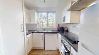 82 Strawberry Hill, Tolroy Manor - 7