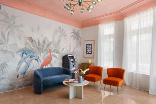 Blue Flamingo Suites - 3