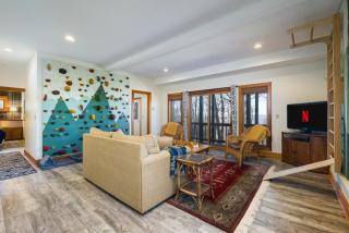 Mountain Views - Hot tub - Sleeps 14 - 5