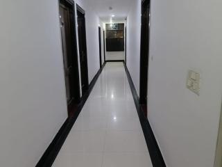 Hotel Siam International In Karol Bagh New Delhi - 1