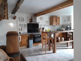 Le vieux vieux manoir de la guardo face au Mont Valier - 8