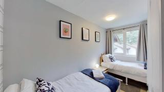 34 Strawberry Hill, Tolroy Manor - 4