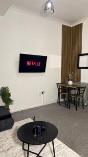 Sheffield city centre apartment - 6