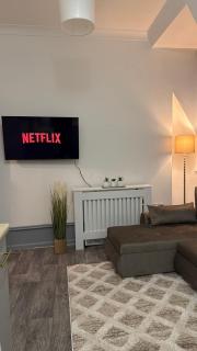 Sheffield city centre apartment - 2