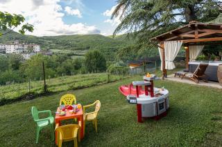 Villa Marinelli with private pool, hot tub and garden, Tuscany - 1