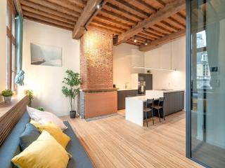 Apartment for 6 with Antwerp City Views - 6
