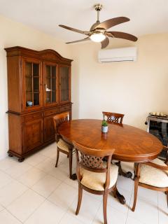Alithea Gardens 2 Bedroom Apt with Communal Pool - 4