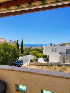 Alithea Gardens 2 Bedroom Apt with Communal Pool - 9